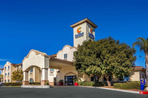  Comfort Inn & Suites Murrieta Temecula Wine Country  Мерриета